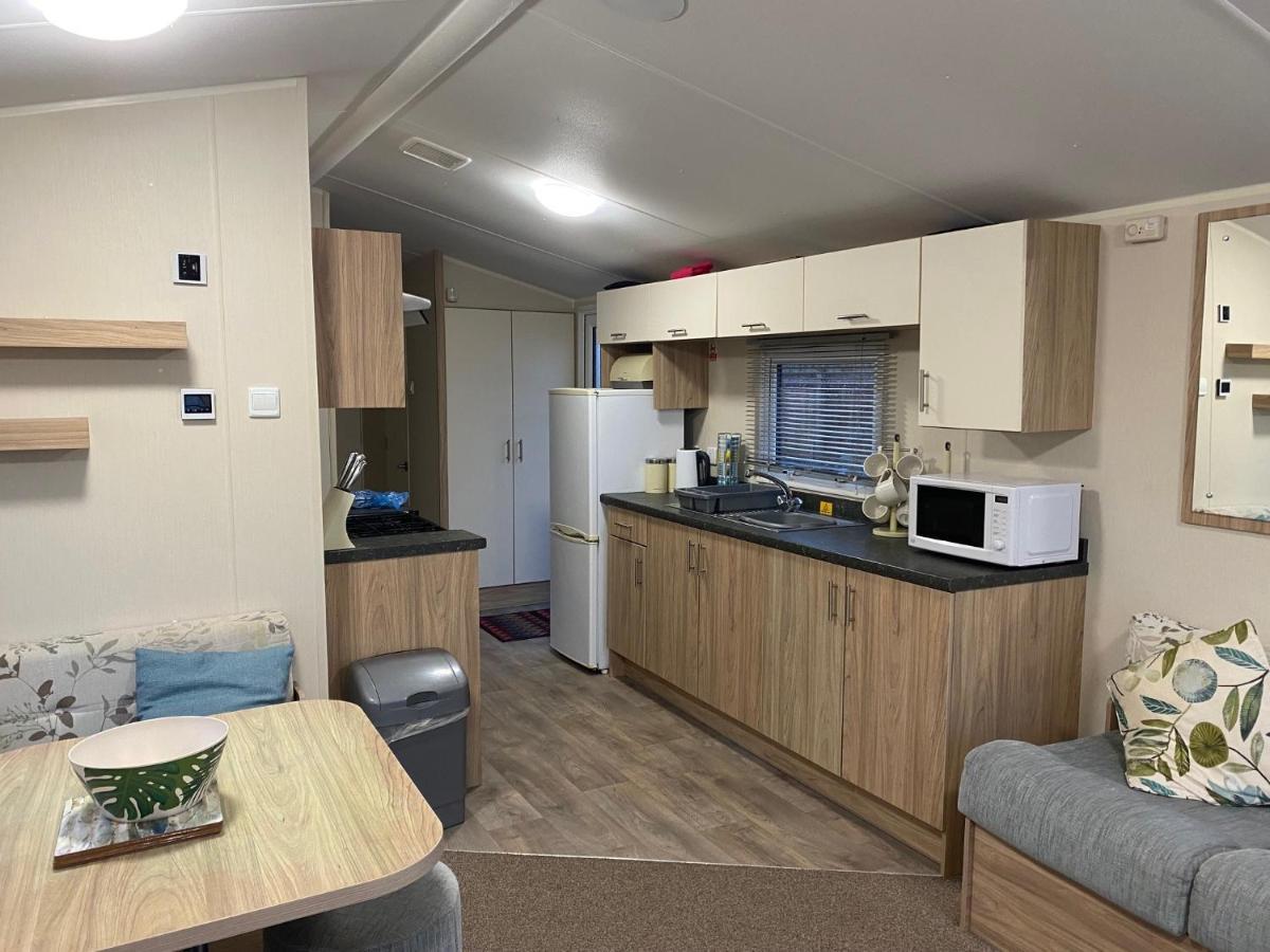 Willow Lodge Crowle  Esterno foto